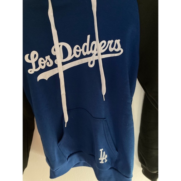 LA Dodgers hoodie - Picture 3 of 5